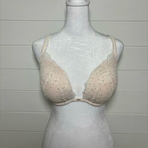 Victoria's‎ Secret Lace Push-Up Pigeonnant Size 34DD Off-white Bra